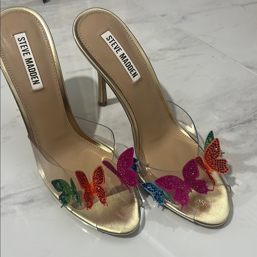 Steve Madden Gold and Green Heels with Butterfly